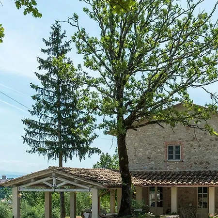 La Corte 6, Emma * Montecastrilli