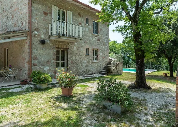 La Corte 6, Emma Montecastrilli